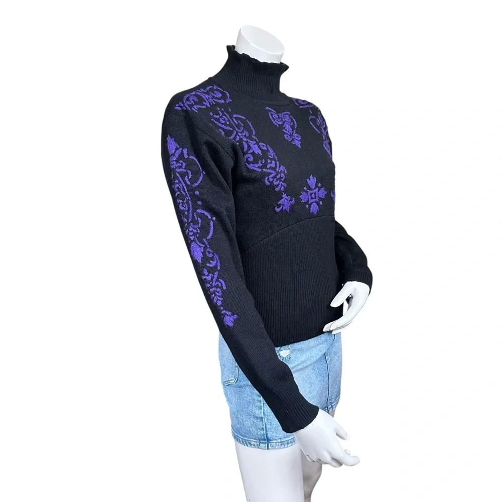 Vintage 80s 90s Obermeyer Turtleneck Wool Blend Purple Floral Print Sweater Med